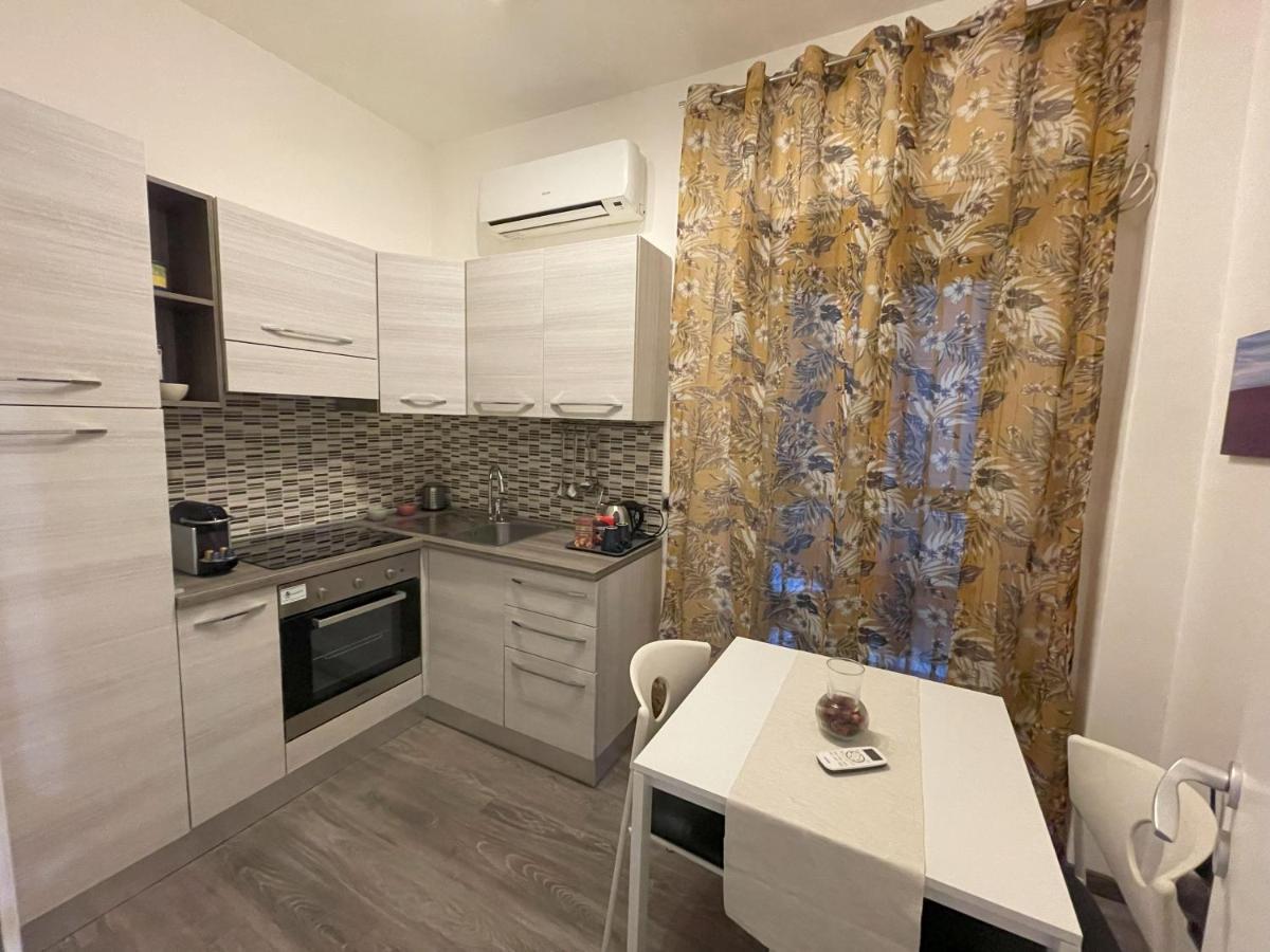 Dr House Apartment Catane Extérieur photo