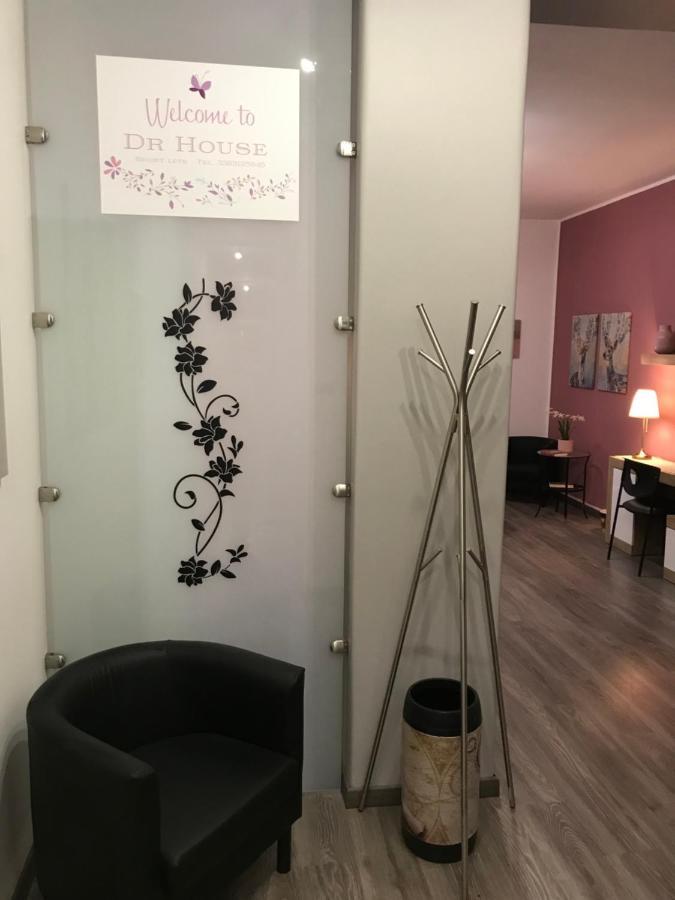 Dr House Apartment Catane Extérieur photo