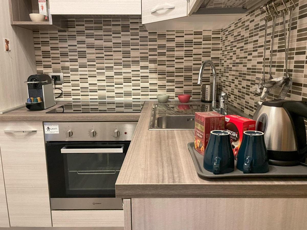Dr House Apartment Catane Extérieur photo